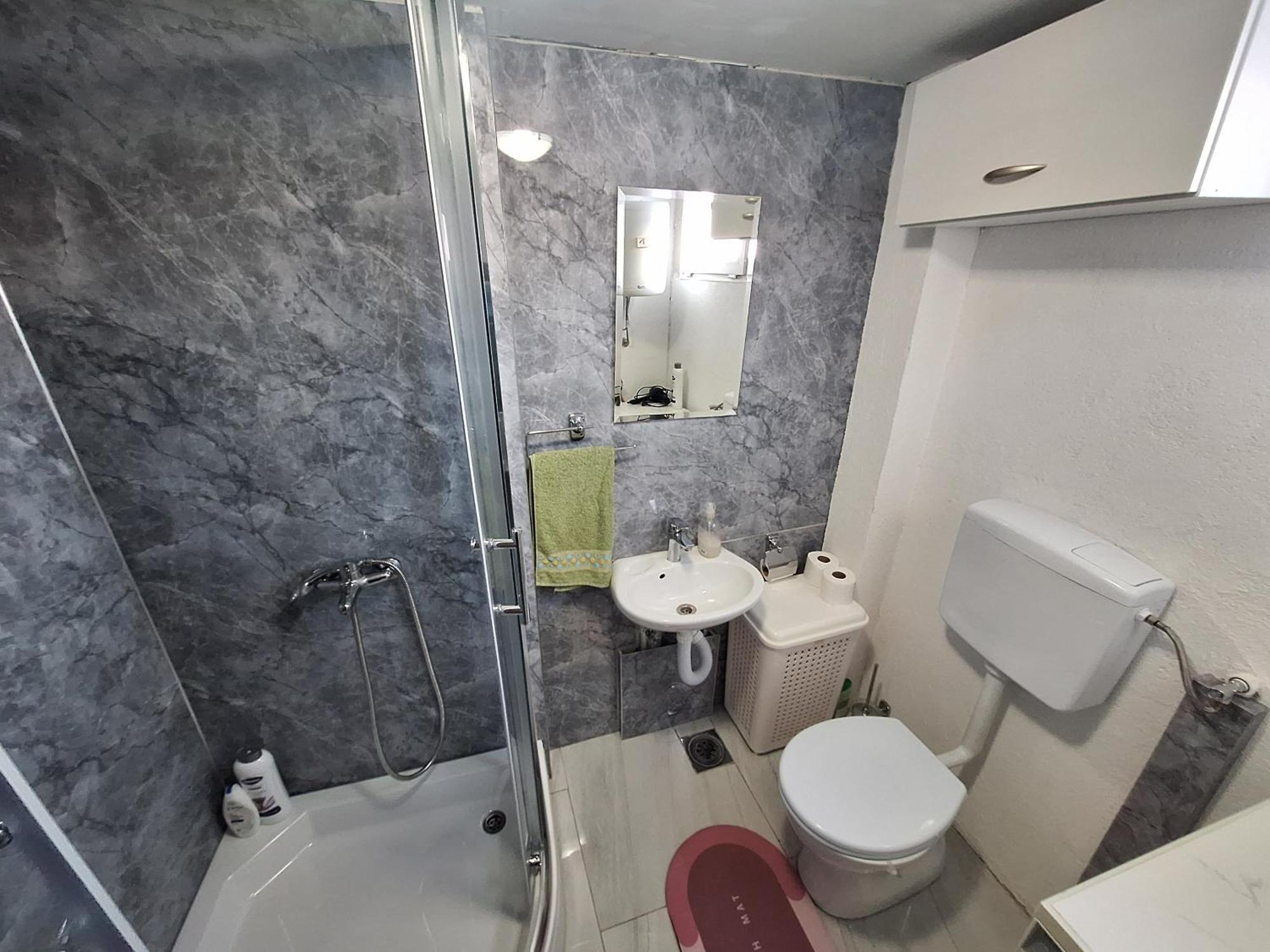 Fly & Stay Apartments Лакташи Экстерьер фото
